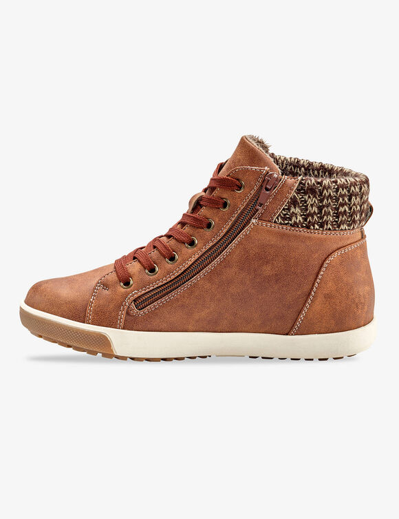 Baskets fourr&eacute;es forme montante, col maille tricot (marron)