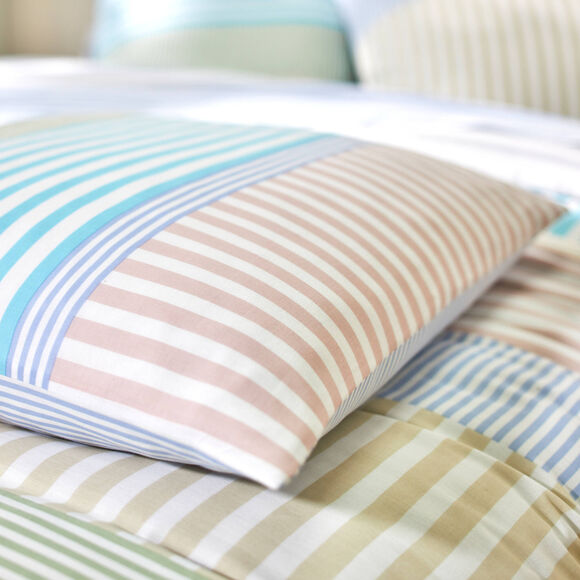 Bedlinnen Ada in katoen met strepenprint (amandel groen / wit)