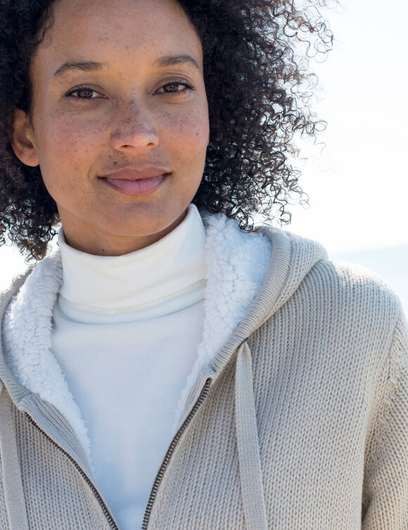 Gilet zipp&eacute; fourr&eacute; maille moulin&eacute;e (beige)
