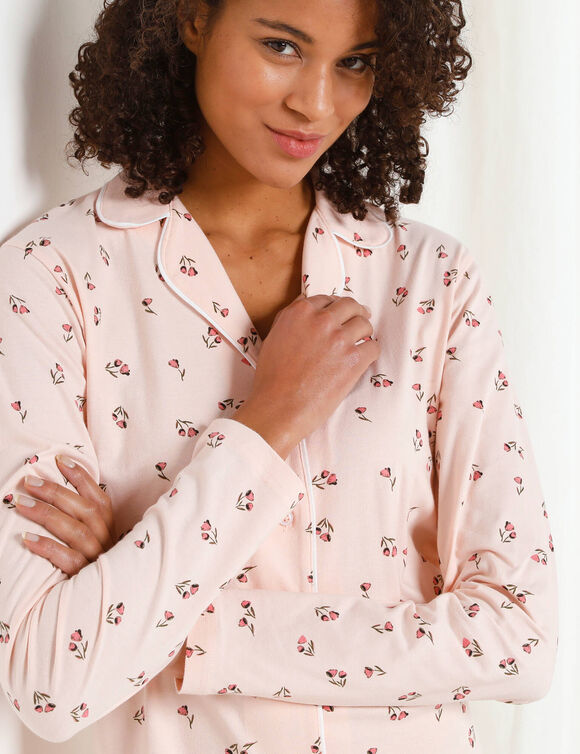 Chemise de nuit imprimée "tulipes" boutonnée col tailleur manches longues (corail)