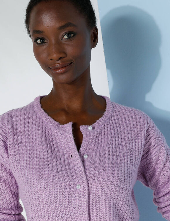 Cardigan boutons perles fantaisie, maille anglaise toucher doux (parme)