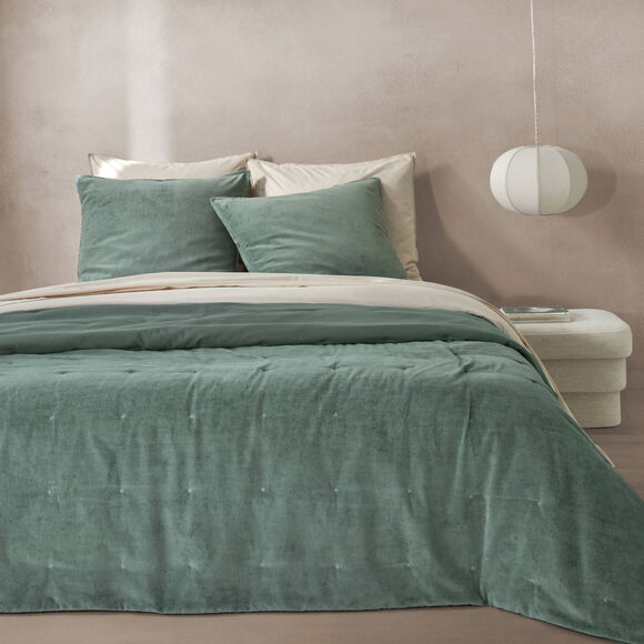 Omkeerbaar, gewatteerd bedsprei van twee materialen &ndash; fluweel 100 g/m&sup2; en gewassen katoen 57 draden/cm&sup2; (saliegroen)