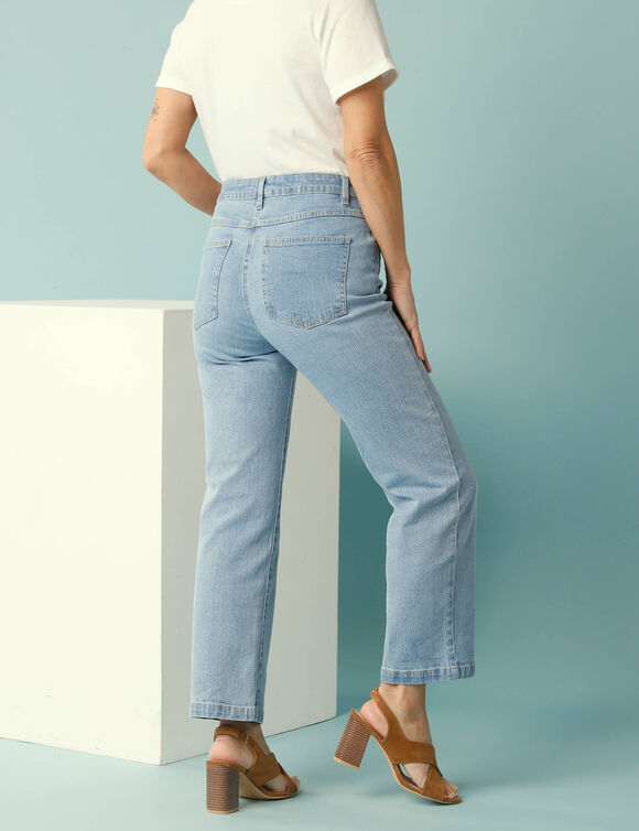 Jean Spécial Petites, coupe droite raccourcie (bleached)