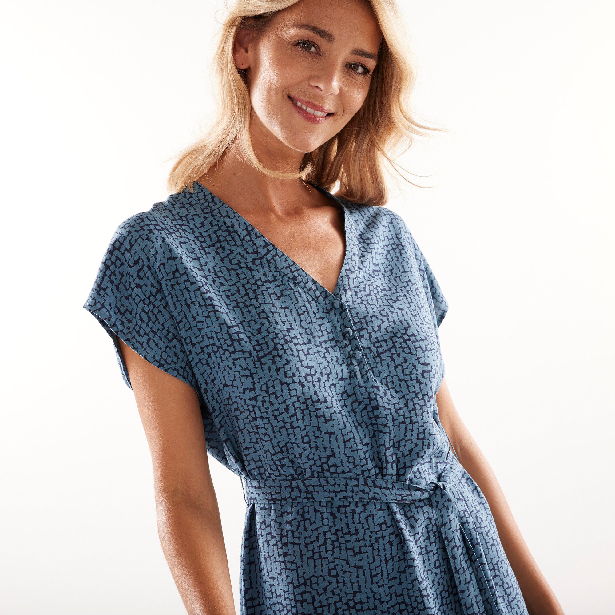 Robe droite fluide 2025 courte