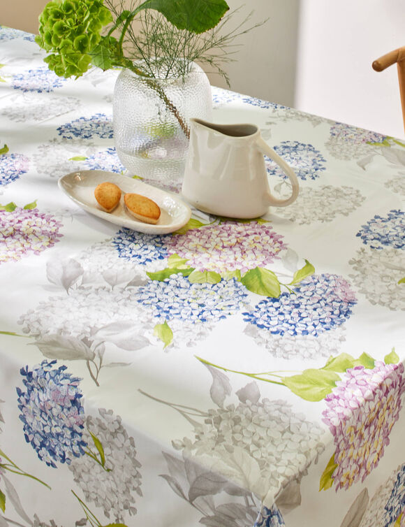 Nappe toile cirée imprimé hortensias (blanc / bleu)