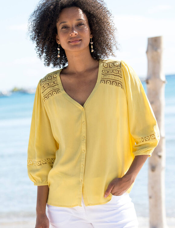 Chemisier col V boutonné, crépon fluide macramé (jaune)