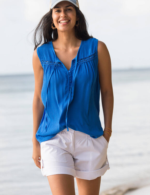 Tunique unie sans manches, crépon et macramé (bleu)