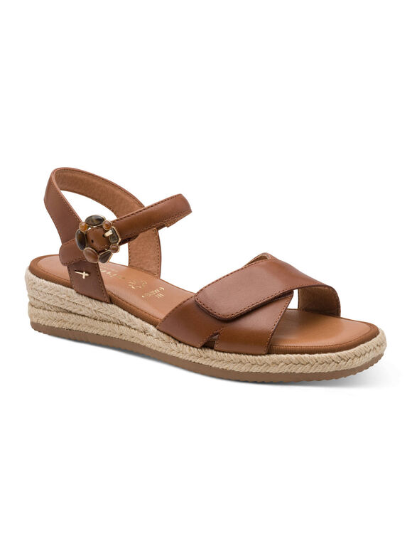 Sandalen met sleehak (karamel)