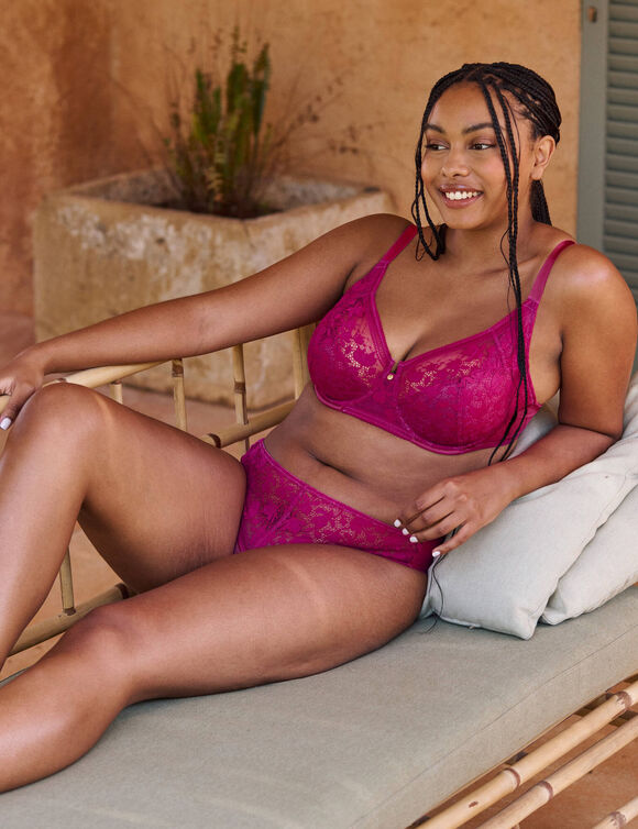 Soutien-gorge dentelle Suzie - avec armatures (fuchsia)