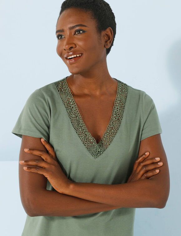 T-shirt col V dentelle (kaki)