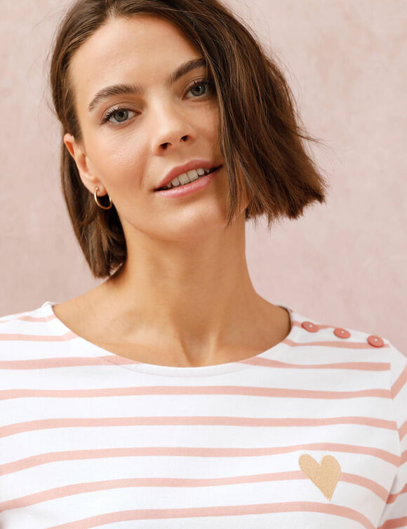 Marine-T-shirt met goudkleurig hartborduursel (wit / grijsroze)
