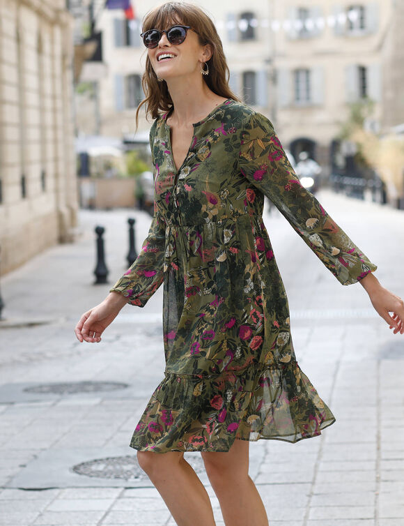 Robe col fendu imprimée, voile (vert olive / kaki)
