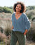 Trui in loose model met V-hals, patenttricot met zachte touch (blauw)