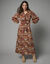 Robe longue imprim&eacute; floral finition macram&eacute; (chocolat / violet)