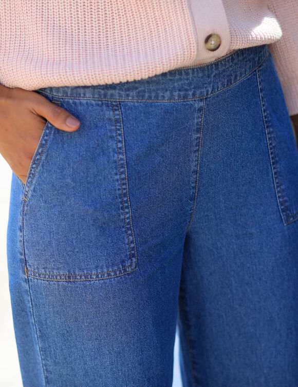 Ruime, ingekorte jeans, licht denim (bleached)