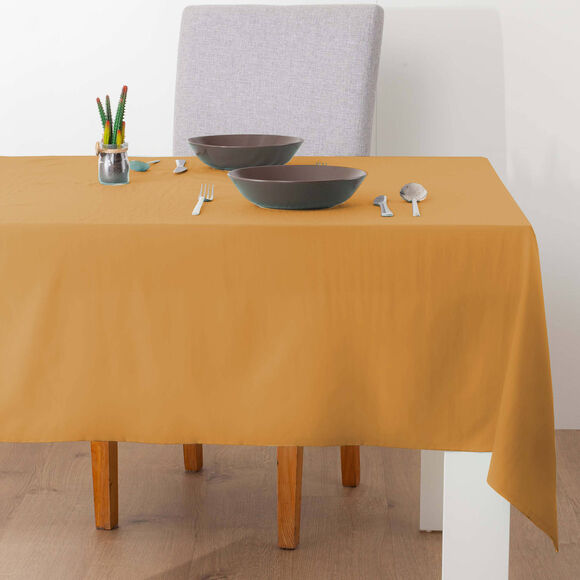 Effen tafellaken met peau-de-p&ecirc;che touch (kerrie)
