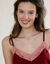 Effen pyjamashorts met kanten details en dunne bandjes (bordeaux / roze)