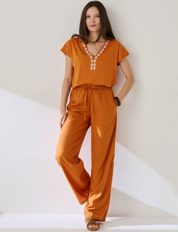 T-shirt brod&eacute; col V fantaisie  (saffraangeel / ecru)