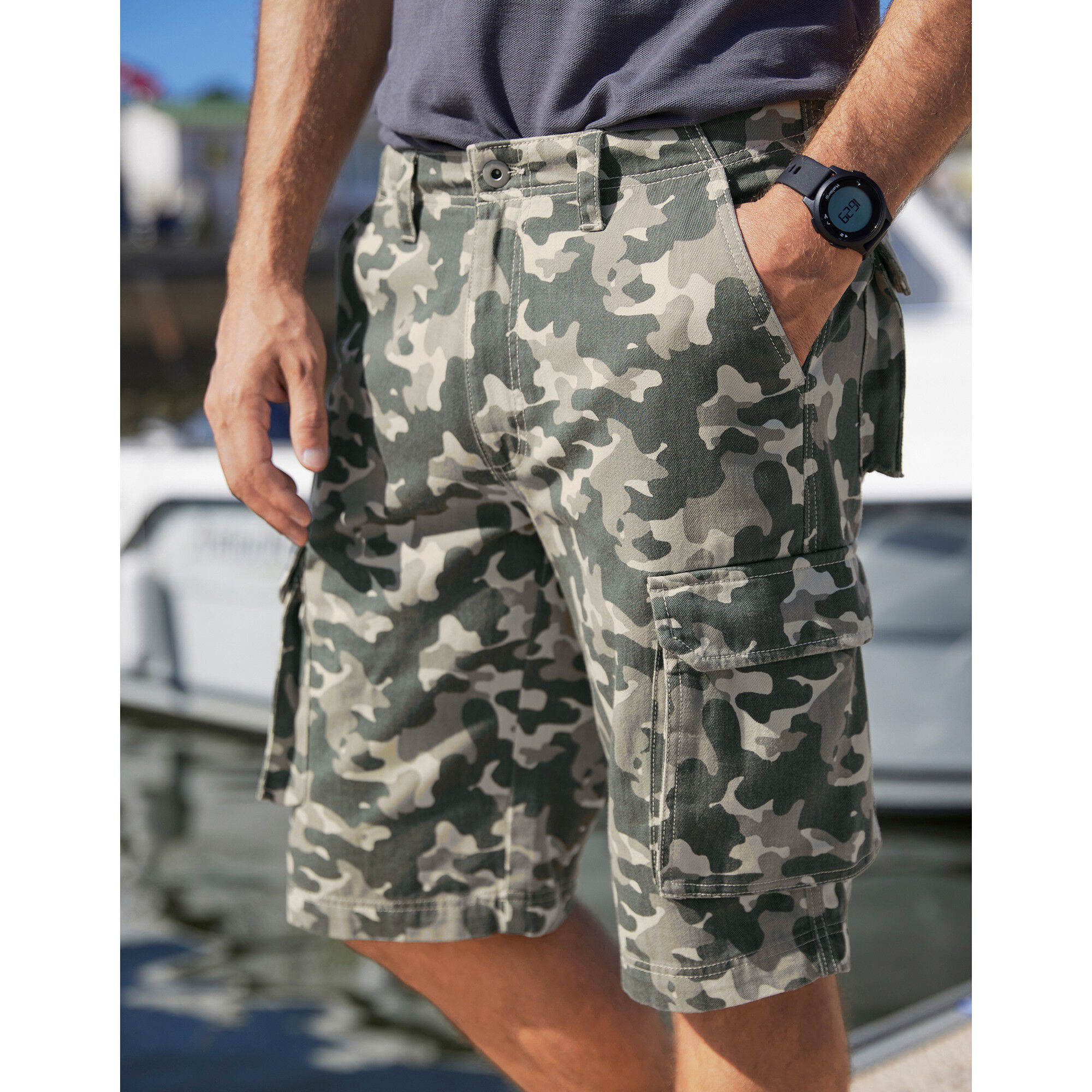 Herrlicher Bermuda khaki camouflageprint casual uitstraling Mode Broeken Bermuda’s 