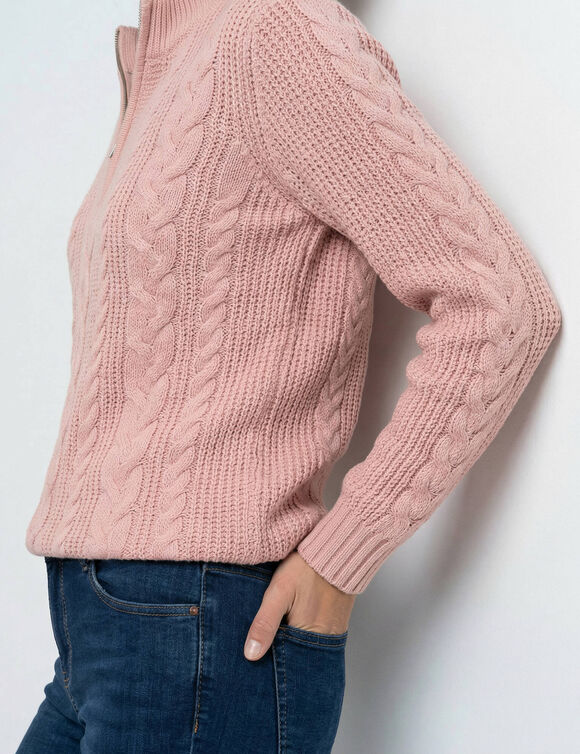 Pull col montant zipp&eacute;, maille torsad&eacute;e (rose poudr&eacute;)
