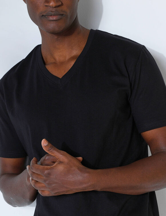 Tee-shirt col V manches courtes (noir)