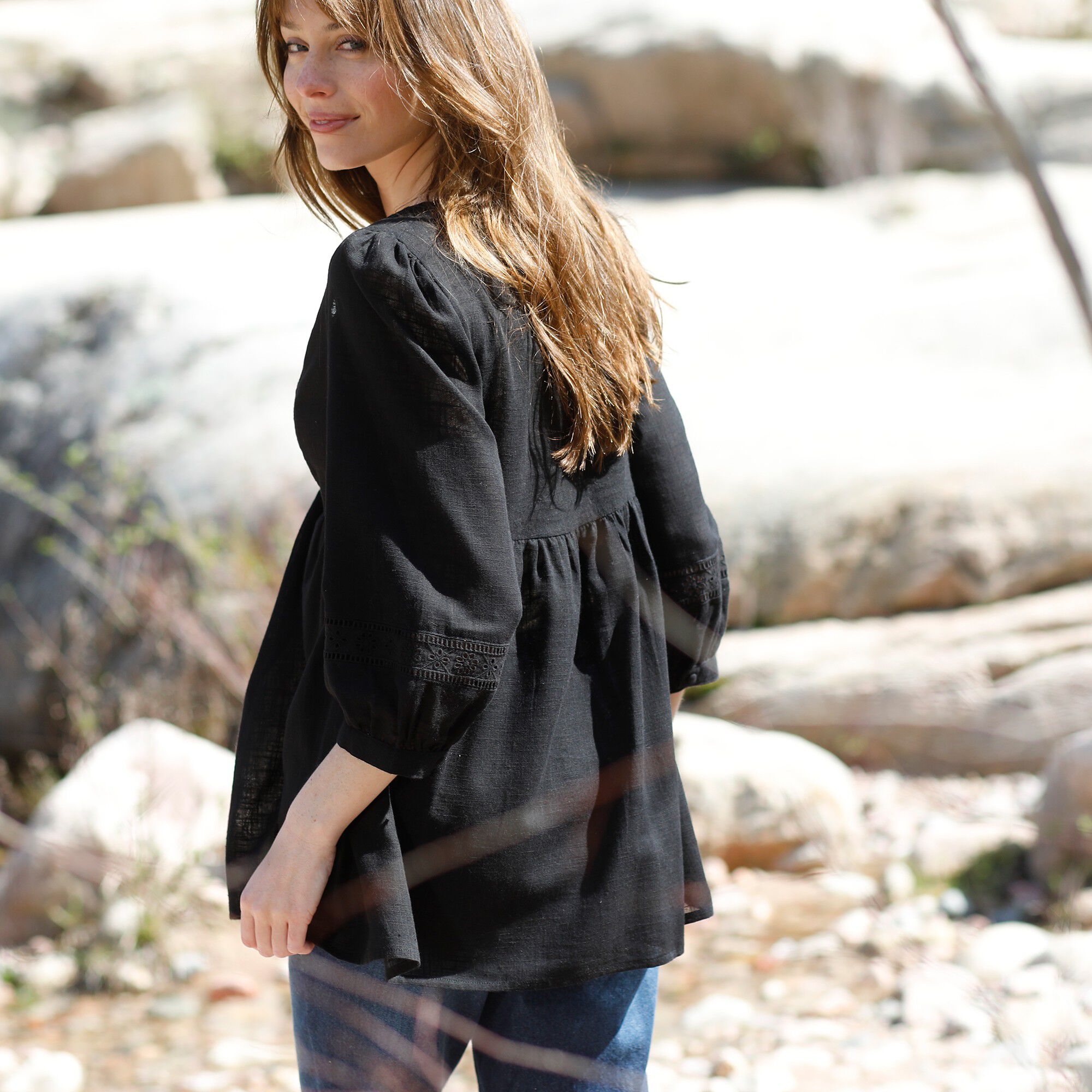 Blouse plastron broderie anglaise noir Blancheporte