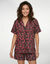 Pyjama short col tailleur en coton&nbsp;fleuri &agrave; liser&eacute; contrast&eacute; (noir / bordeaux)