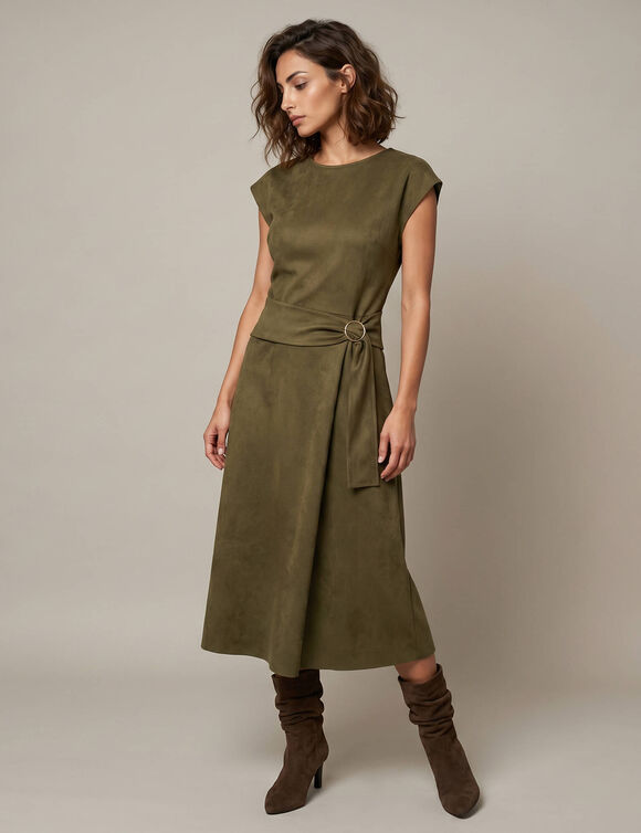 Robe longue &eacute;vas&eacute;e, sans manches, su&eacute;dine (kaki)