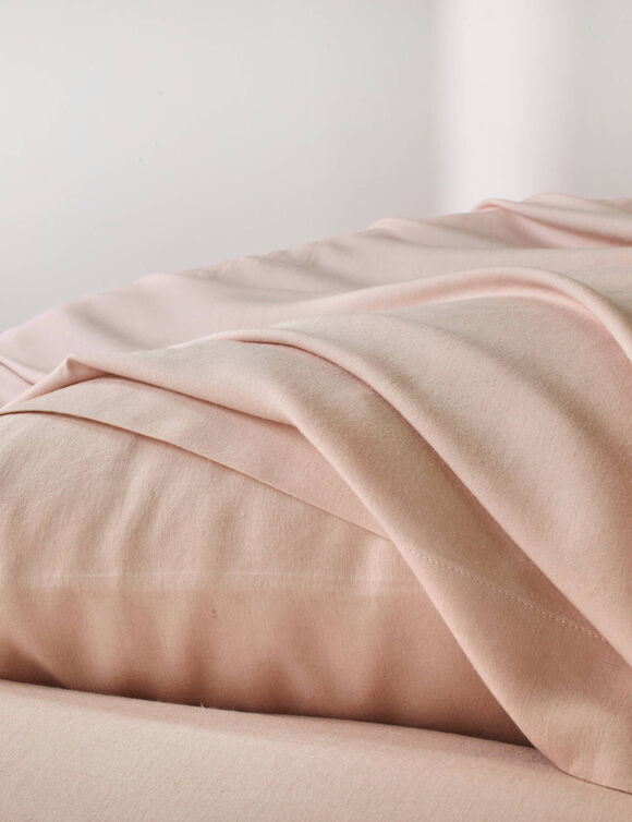 Effen bedlinnen in bamboe en linnen** (zachtroze)