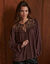 Geborduurde blouse, ronde kraag met split, cr&ecirc;pe (chocolade / beige)