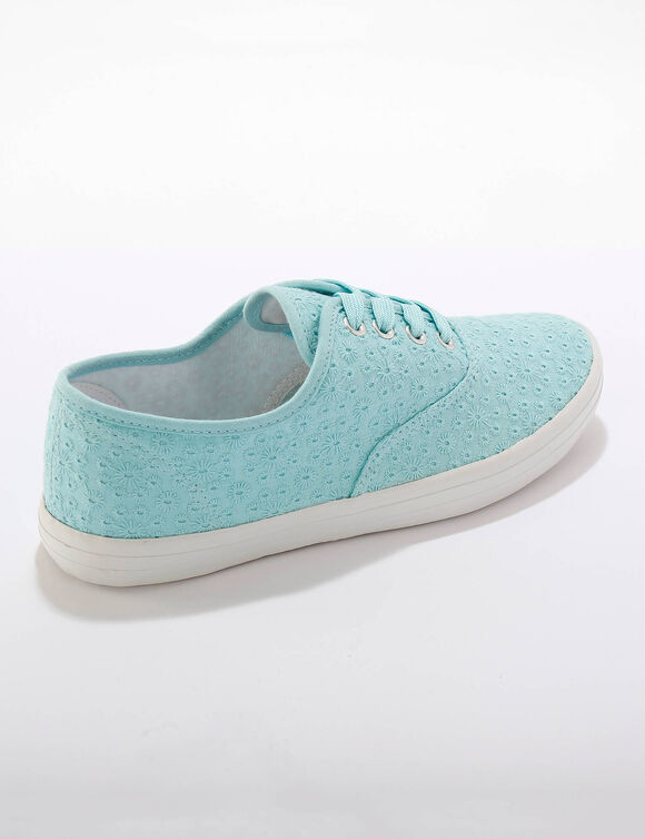 Tennis en toile brodée (bleu)