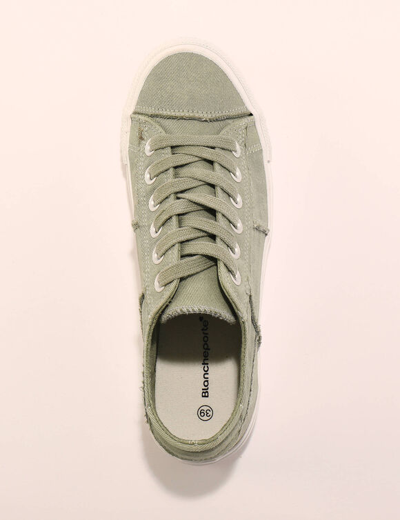 Tennis lacées en toile délavée à surpiqûres (vert amande)