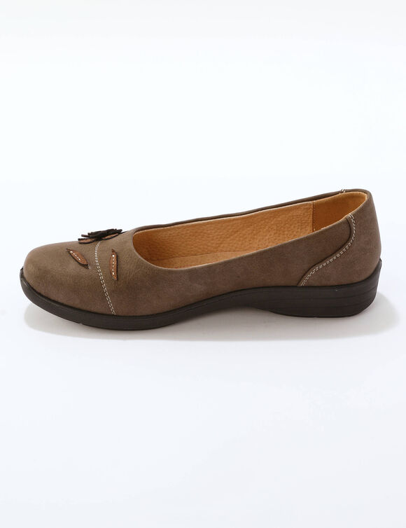 Ballerines à fleur appliquée largeur confort (taupe)