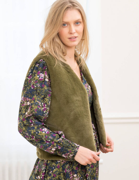 Veste sans manches en fausse fourrure  (vert olive)