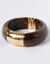 Large bracelet jonc aimant&eacute; en r&eacute;sine et m&eacute;tal dor&eacute; (marron)