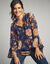 Tunique ample, en voile imprim&eacute; (indigo / caramel)