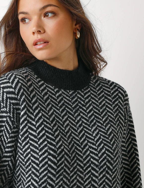 Pull loose col montant, bicolore (noir / écru)
