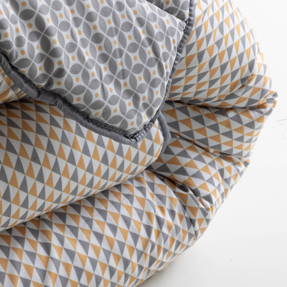 Couette microfibre micro imprimé graphique 400 g/m² (gris / jaune)