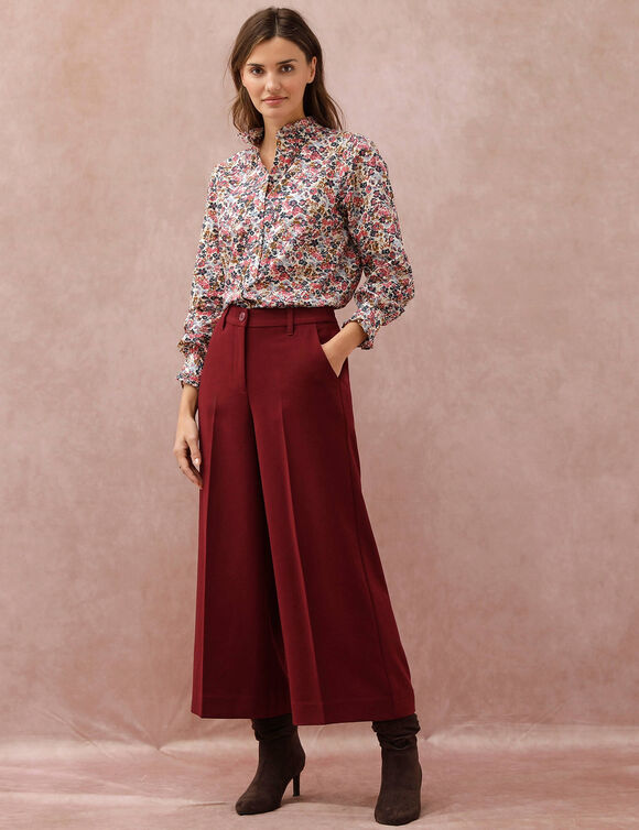 Chemise col officier volant&eacute;, manches longues, imprim&eacute; fleuri (caramel / rose)