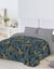 Couette microfibre imprim&eacute;e Feuilles 200 g/m&sup2; (bleu canard / miel)