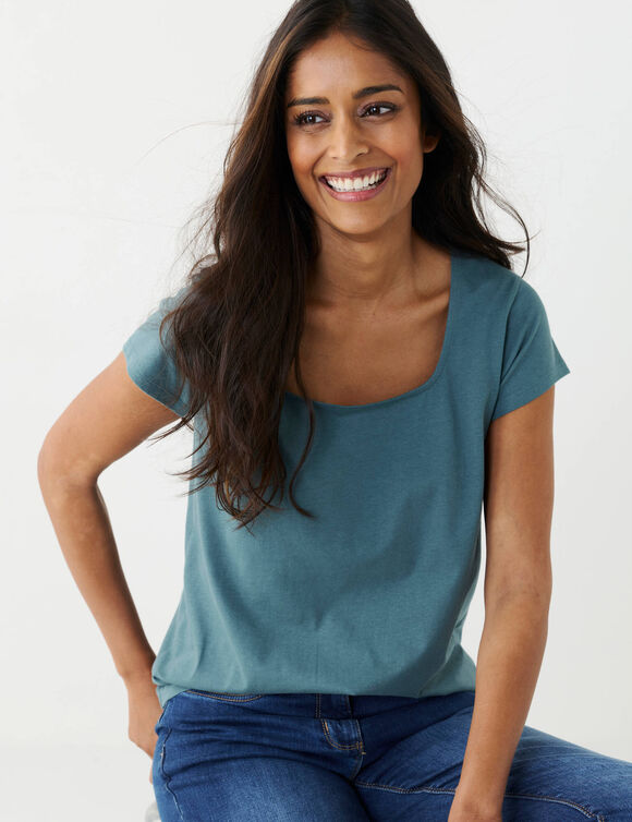 T-shirt col carr&eacute;, manches courtes (vert gris&eacute;)