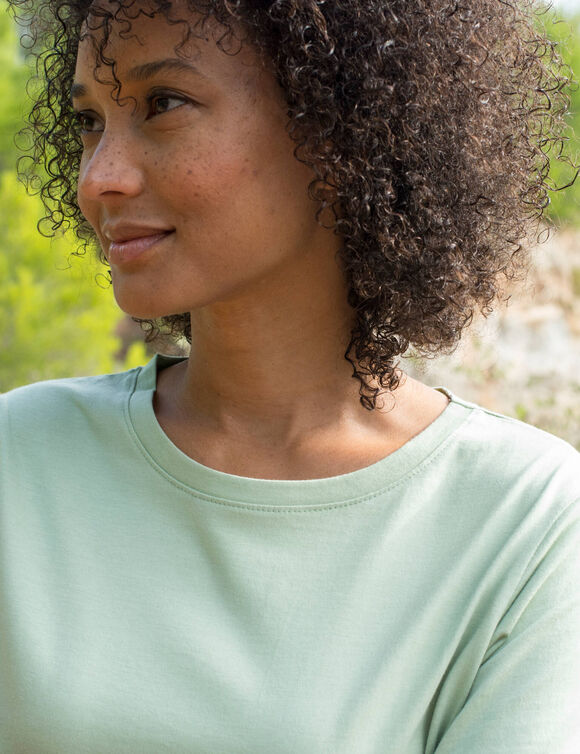 T-shirt manches courtes &agrave; revers (vert tilleul)