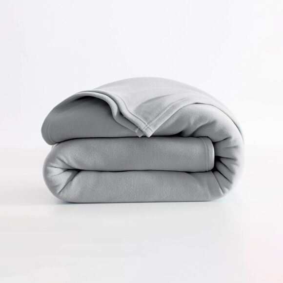 Composition • Maille polaire 100% polyester, 450 g/m²  Description • Couverture polaire Thermotec® réputée pour ses qualités d'excellence : contact i (gris clair)