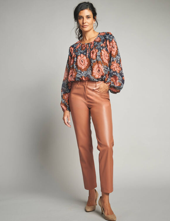 Pantalon fuselé 7/8ème, aspect cuir** (caramel)
