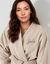 Korte, effen badjas voor dames en heren met kimono-kraag, te personaliseren &ndash; lusjesbadstof 380 g/m&sup2; (zandkleur)