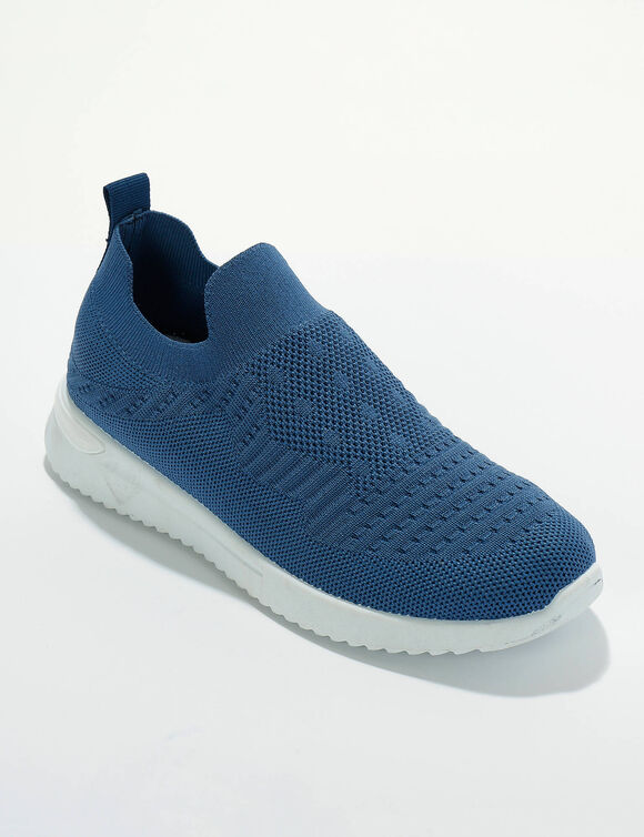 Lichte sneakers in meshtextiel, makkelijk aan te trekken (blauw)