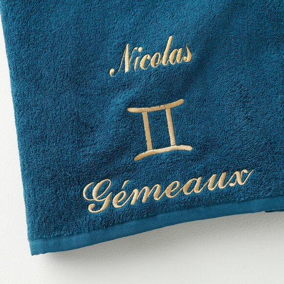 Handdoeken met "Gémeaux" borduursel, personaliseerbaar - 420 g/m2 (pauwblauw)