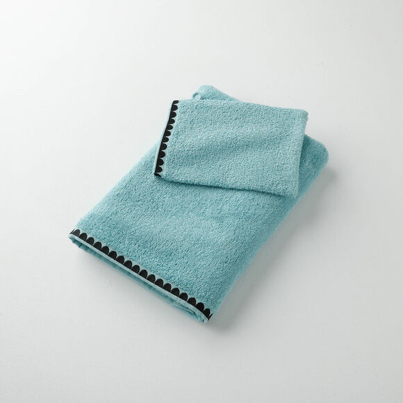 Badstof, afgewerkt met fantasieborduursel - 420g/m2  (laguneblauw)