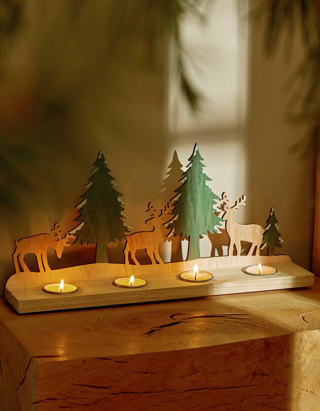 Kaarshouer in hout, rendieren en kerstboompjes (hout)