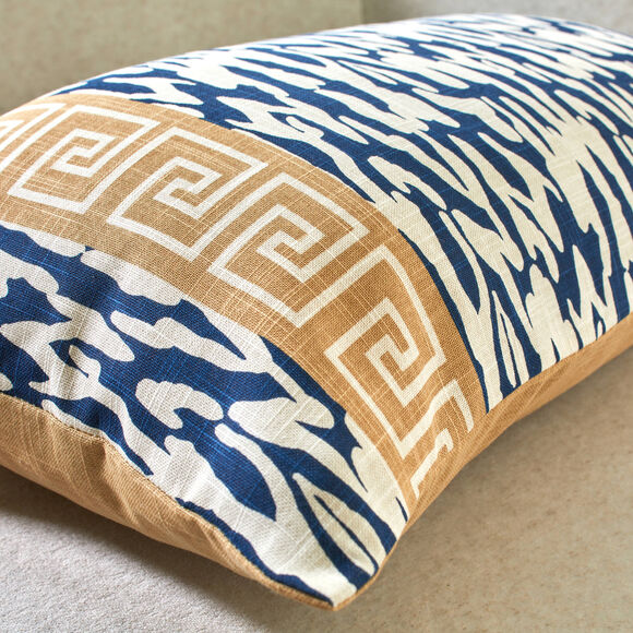 Coussin rectangulaire imprim&eacute; g&eacute;om&eacute;trique (bleu / beige)